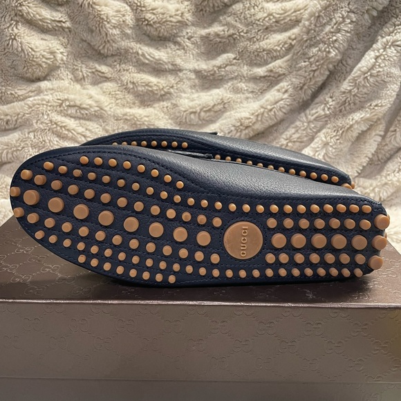 Men’s Gucci Classic Logo Driver - Picture 4 of 10